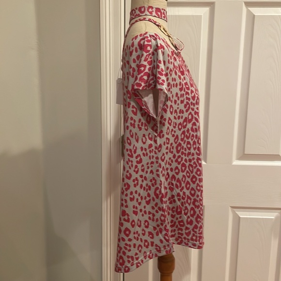 Made with love blouse leopard animal print pink women’s size M medium Brand new - Picture 4 of 9